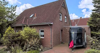 von_poll_real_estate_property_25335077_image_0