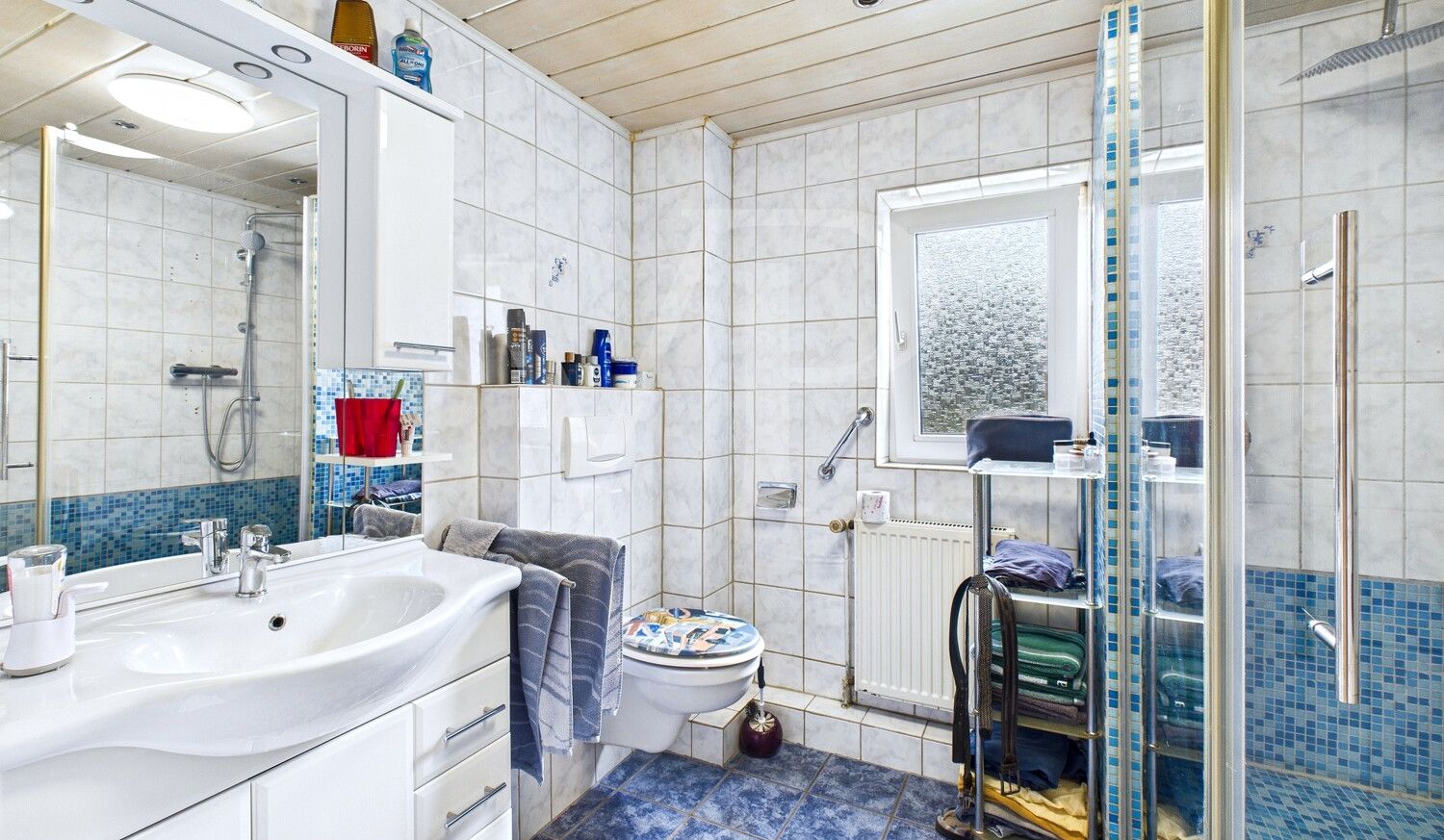 EG Badezimmer 1