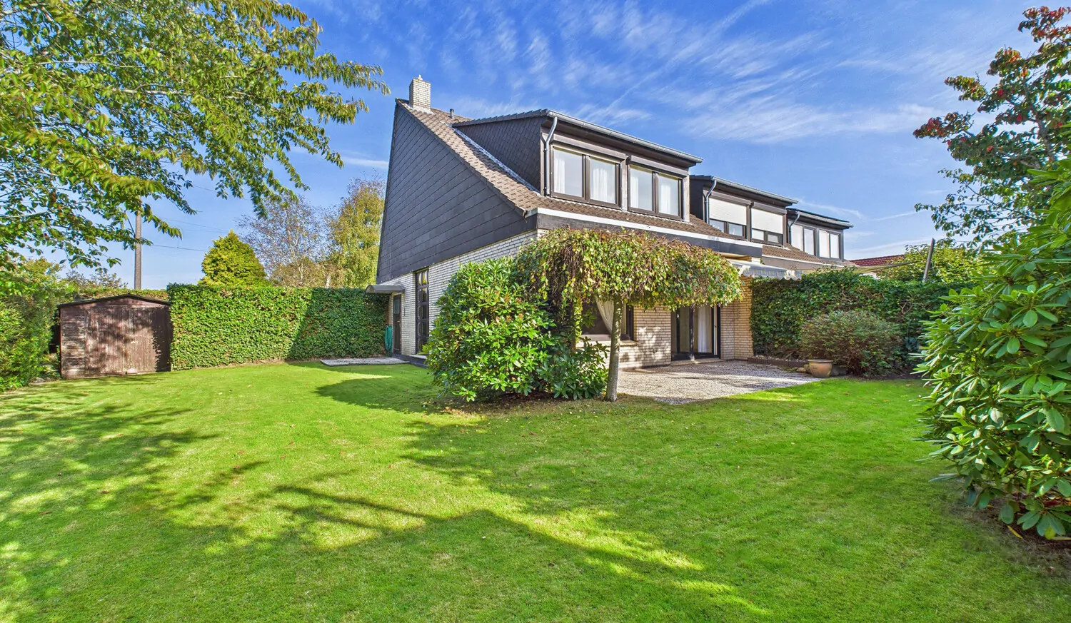 Garten/Seitenansicht