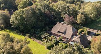 von_poll_real_estate_property_253350542_image_1