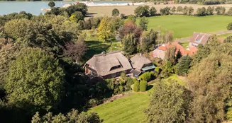 von_poll_real_estate_property_253350542_image_3