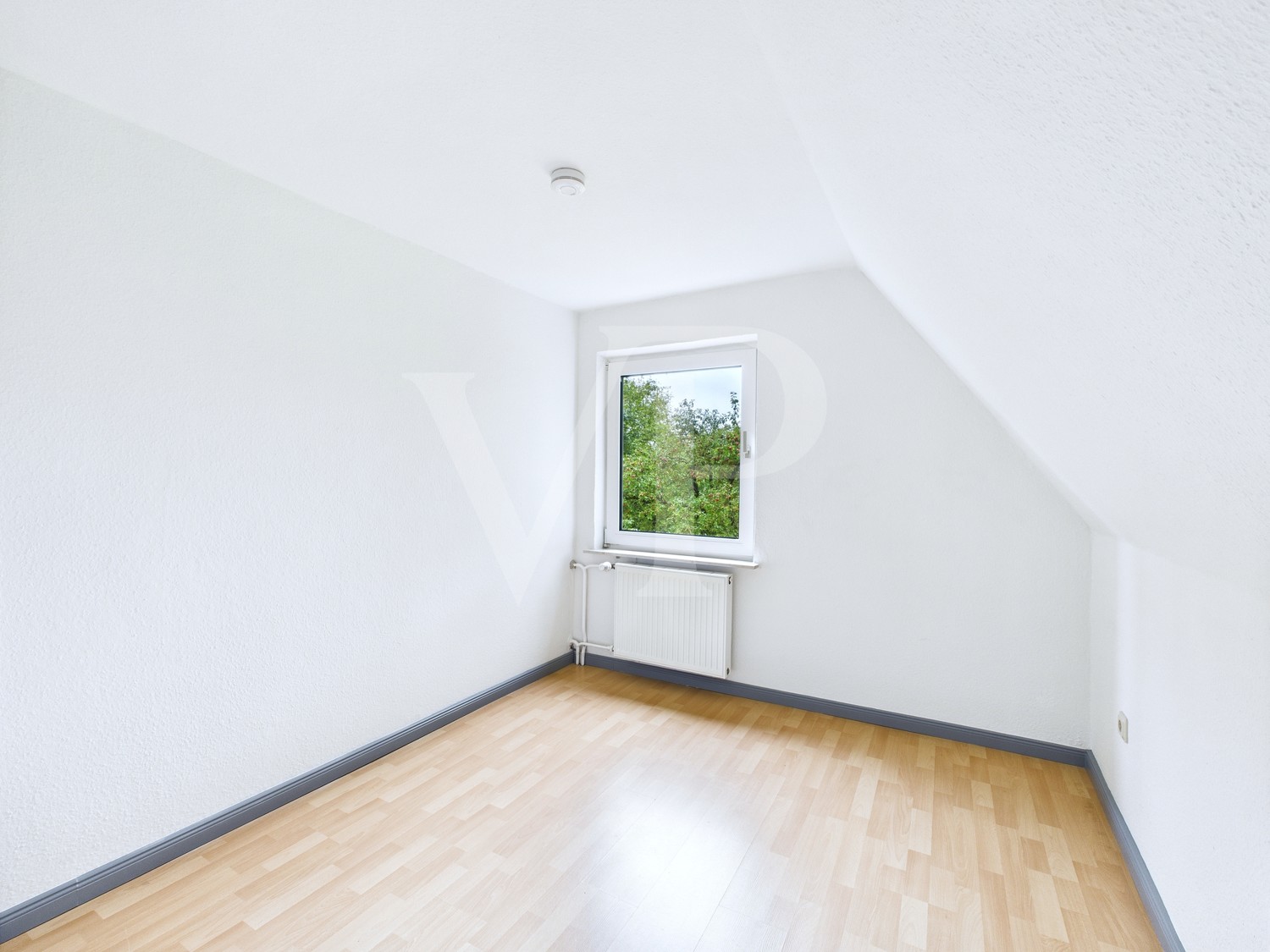 Schlafzimmer III