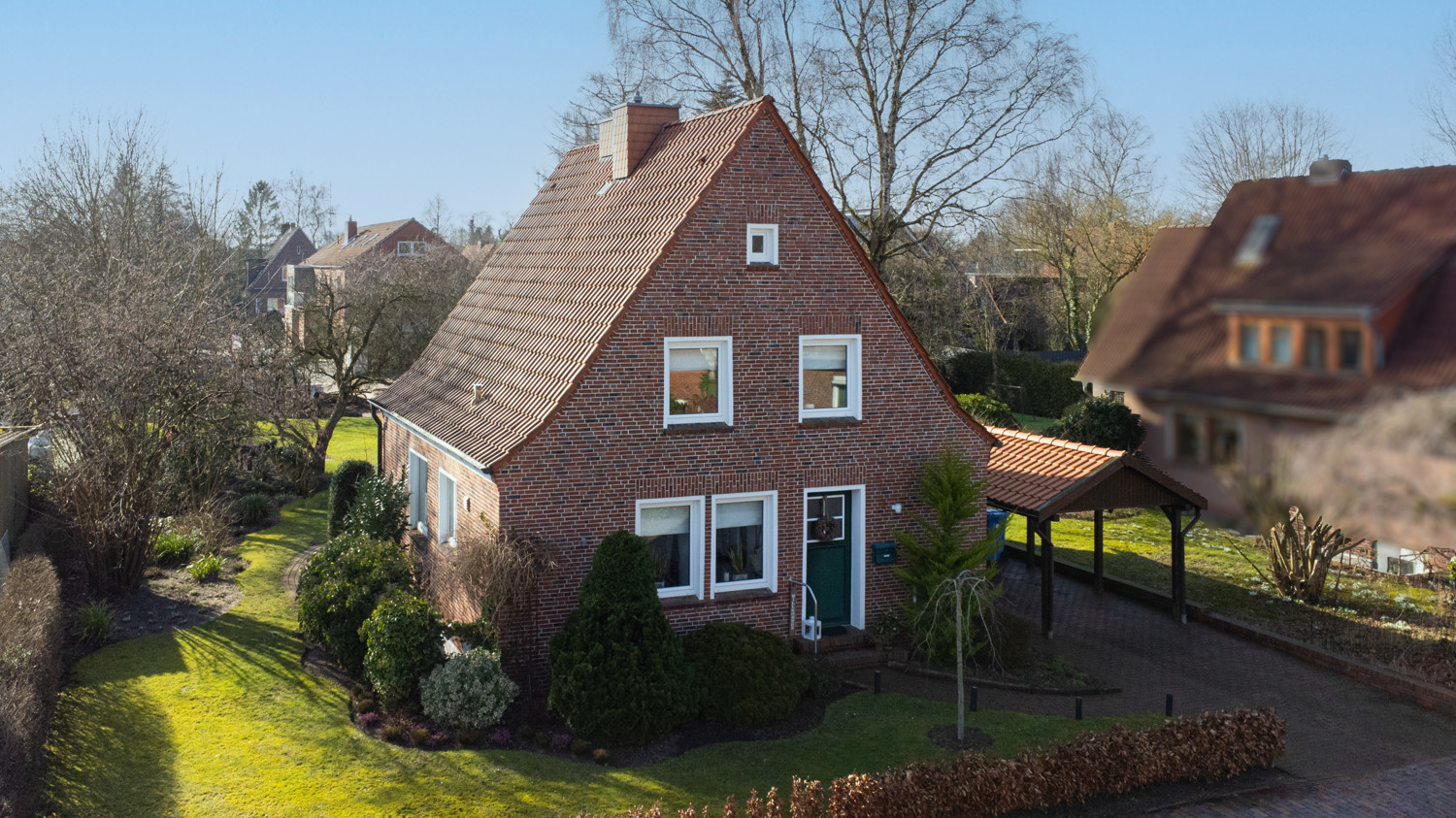 Straßenansicht