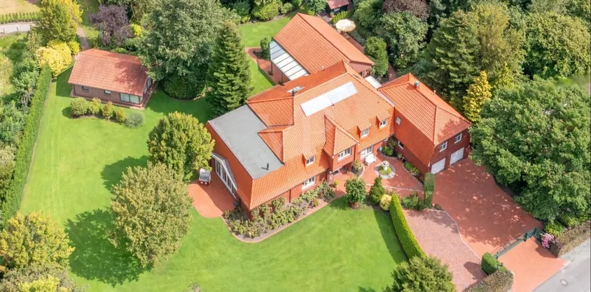 von Poll Immobilien GmbH