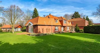 von_poll_real_estate_property_25418001-1_image_1