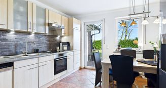 von_poll_real_estate_property_2536103701_image_4