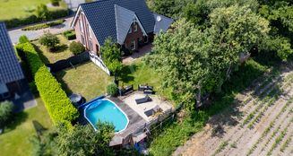von_poll_real_estate_property_2536103701_image_2