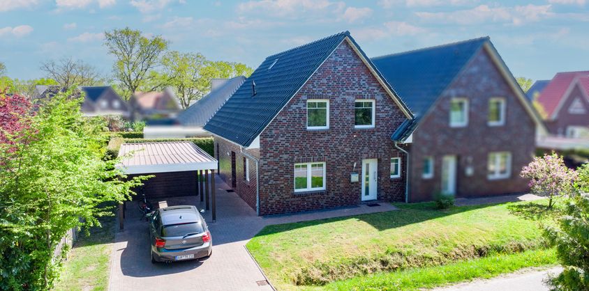 von Poll Immobilien GmbH