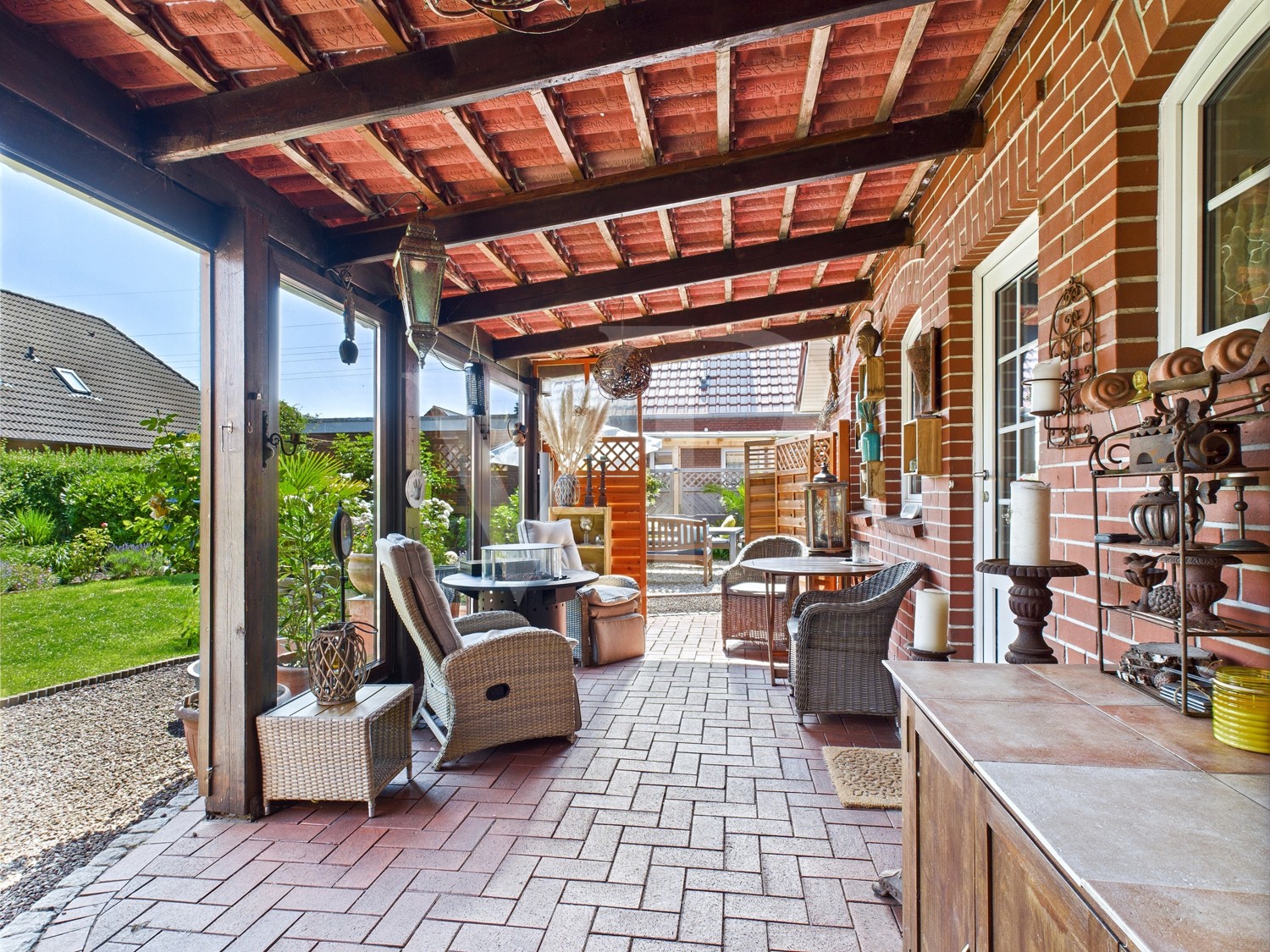 Überdachte Terrasse