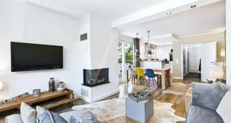 von_poll_real_estate_property_2536103301_image_1