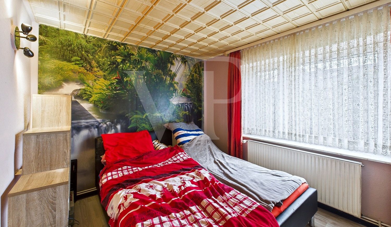 Schlafzimmer I EG