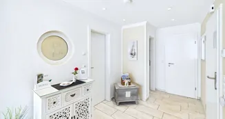 von_poll_real_estate_property_25418079_image_6