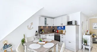 von_poll_real_estate_property_254180791_image_6