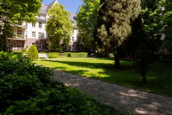 von Poll Immobilien GmbH